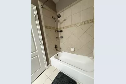 11931 Green Colling Park Drive, Houston, TX 77047 - Photo 17