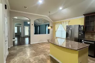 11931 Green Colling Park Dr, Houston, TX 77047 - Photo 3