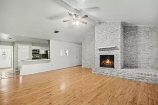 16923 Blackhawk Blvd, Friendswood, TX 77546 - Photo 13