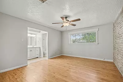 16923 Blackhawk Boulevard, Friendswood, TX 77546 - Photo 17