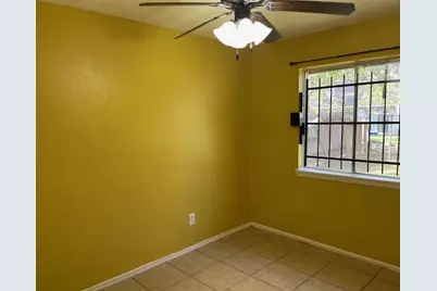 12019 Kings Grove Drive, Houston, TX 77044 - Photo 13