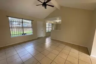 12019 Kings Grove Dr, Houston, TX 77044 - Photo 17