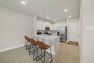 2218 Memory Oaks Dr, Tomball, TX 77375 - Photo 5