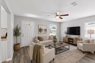 4838 Van Fleet St, Houston, TX 77033 - Photo 3