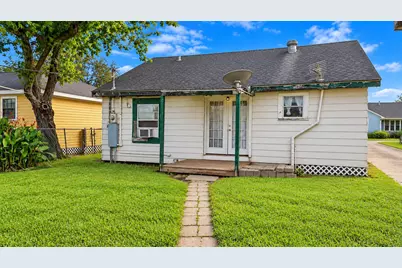 720 N Avenue B, Freeport, TX 77541 - Photo 31