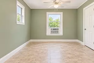 720 N Avenue B, Freeport, TX 77541 - Photo 23