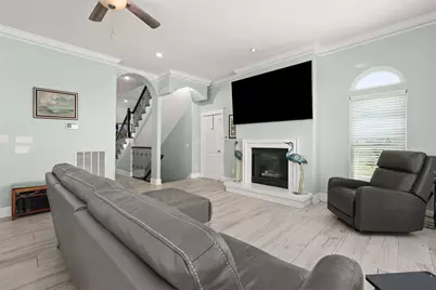 1007 Lillian Lane, Galveston, TX 77554 - Photo 13