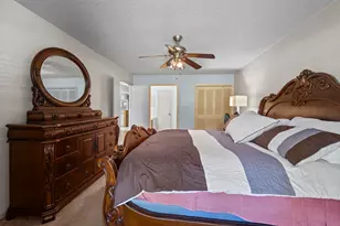 1916 W Sunset Dr, Orange, TX 77630 - Photo 25