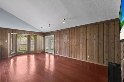 1916 W Sunset Drive, Orange, TX 77630 - Photo 19