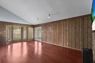 1916 W Sunset Dr, Orange, TX 77630 - Photo 19