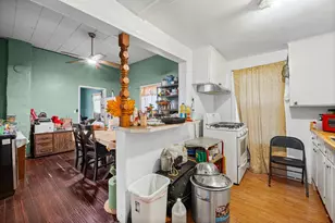320 Eichwurzel Ln, Houston, TX 77009 - Photo 13