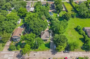 320 Eichwurzel Ln, Houston, TX 77009 - Photo 19