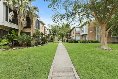 7939 Kendalia Drive, Houston, TX 77036 - Photo 41