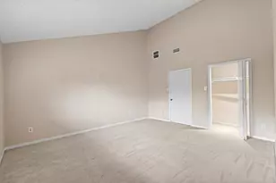 7939 Kendalia Dr, Houston, TX 77036 - Photo 33