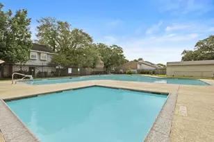 7939 Kendalia Dr, Houston, TX 77036 - Photo 43