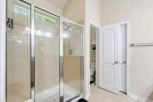 3814 Raintree Village Dr, Katy, TX 77449 - Photo 15