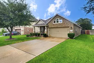 3814 Raintree Village Dr, Katy, TX 77449 - Photo 35