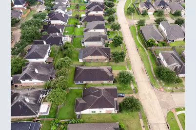 3814 Raintree Village Drive, Katy, TX 77449 - Photo 31