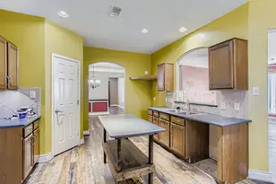 727 Pine Thicket Ct, Spring, TX 77373 - Photo 11