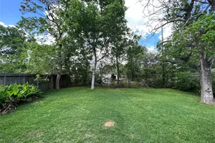 4623 Perry St, Houston, TX 77021 - Photo 9