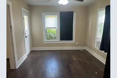 527 2nd Street, Sealy, TX 77474 - Photo 5