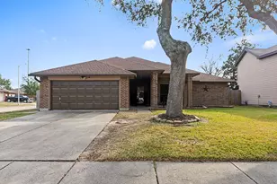 1314 Wexford Dr, Deer Park, TX 77536 - Photo 1