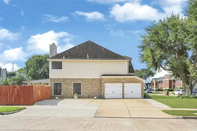 1913 Dublin Drive, Deer Park, TX 77536 - Photo 3
