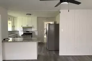 1821 6th St, Port Arthur, TX 77640 - Photo 3