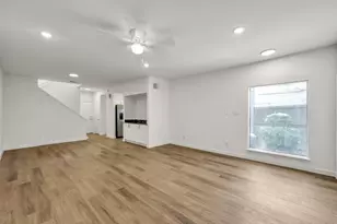 11703 Lakeside Pl Dr, Houston, TX 77077 - Photo 5