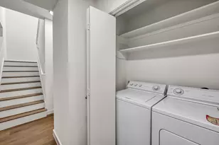 11703 Lakeside Pl Dr, Houston, TX 77077 - Photo 9