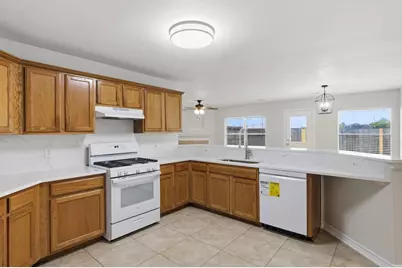 9210 Wichita Drive, La Porte, TX 77571 - Photo 15