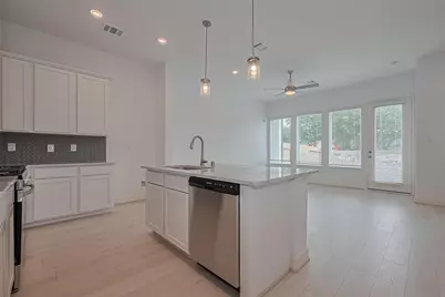 8928 Covenant Place, Houston, TX 77055 - Photo 7