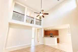 15618 Whisper Woods Dr, Cypress, TX 77429 - Photo 5