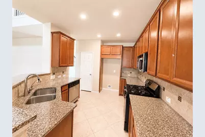 15618 Whisper Woods Drive, Cypress, TX 77429 - Photo 9