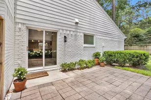 147 E Pathfinders Cir, The Woodlands, TX 77381 - Photo 47