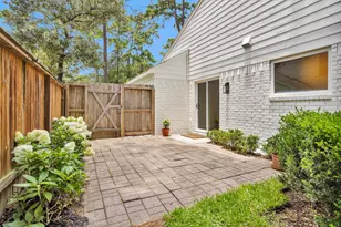 147 E Pathfinders Cir, The Woodlands, TX 77381 - Photo 45