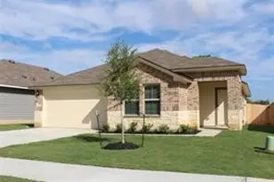 323 Pecos Dr, Huntsville, TX 77340 - Photo 1