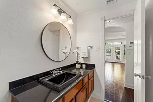 1881 Bering Dr, Houston, TX 77057 - Photo 11