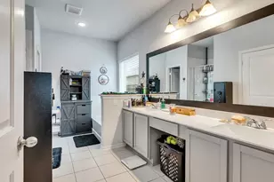 8719 Willet St, Baytown, TX 77521 - Photo 35