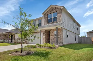 2147 Twisted Cedar Ct, Conroe, TX 77301 - Photo 3