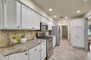 35 Blush Hill Dr, Conroe, TX 77304 - Photo 23
