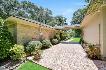 35 Blush Hill Drive, Conroe, TX 77304 - Photo 5