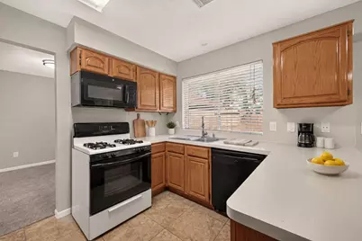 7410 Magnolia Shadows Lane, Houston, TX 77095 - Photo 9