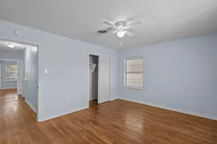 2918 Katherine St, La Marque, TX 77568 - Photo 5