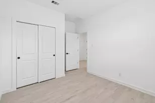 410 Monarch Trl, Huntsville, TX 77340 - Photo 15