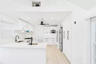 7610 Hopewell Ln, Houston, TX 77071 - Photo 7