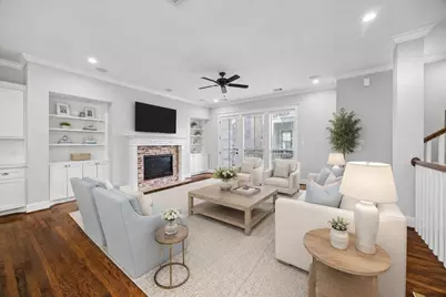 419 W 16th Street #B, Houston, TX 77008 - Photo 9