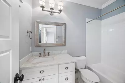 419 W 16th Street #B, Houston, TX 77008 - Photo 7