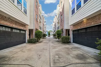 419 W 16th Street #B, Houston, TX 77008 - Photo 29