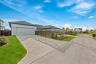 18530 Joyous Ln, Cypress, TX 77433 - Photo 35